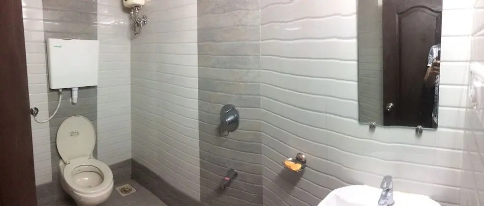 Ortak Ranzalı Oda, Sadece erkekler için, Şehir Manzaralı
