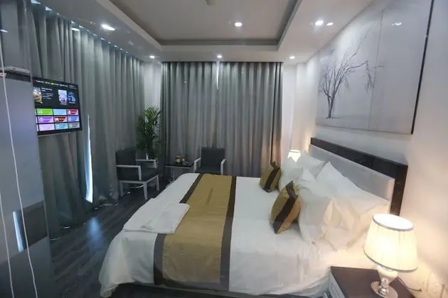 Deluxe Tek Büyük Yataklı Oda