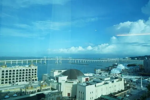 Tek Büyük veya İki Ayrı Yataklı Oda, 2 Tek Kişilik Yatak (Partly Non-Smoking Room,closed window)
