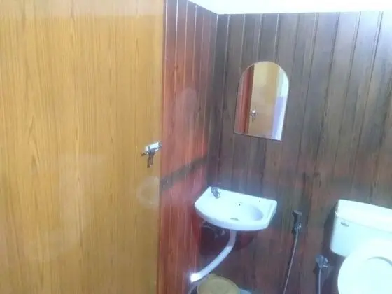 Basic Tek Kişilik Oda, 1 Yatak Odası, Kısmi Deniz Manzaralı