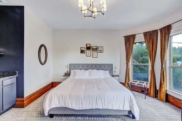 Luxury Oda, 1 En Büyük (King) Boy Yatak, Avlu Manzaralı