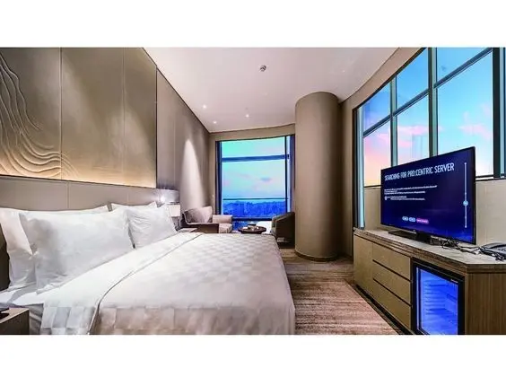 Deluxe Tek Büyük Yataklı Oda