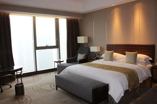 Luxury Oda
