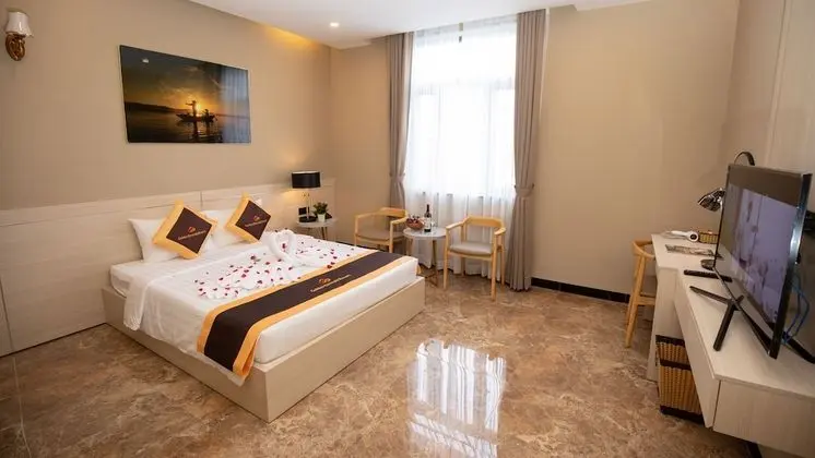 Deluxe Tek Büyük Yataklı Oda
