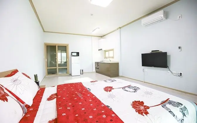 Tek Büyük Yataklı Oda