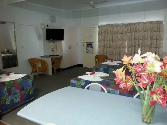 Family Oda, Sigara İçilmez, Küçük Mutfak (Family Room Self Contain)
