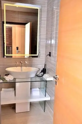 Superior Tek Büyük Yataklı Oda, 1 Çift Kişilik Yatak, Engellilere Uygun, Sigara İçilebilir