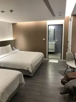 Üç Kişilik Oda