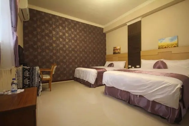 Dört Kişilik Oda (203)