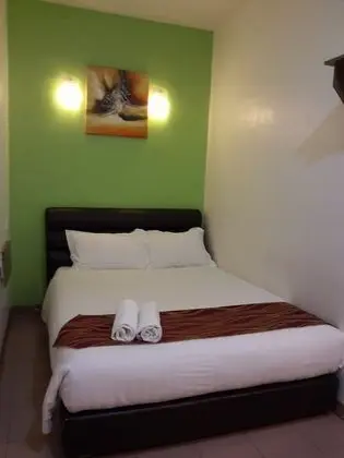Basic Tek Büyük veya İki Ayrı Yataklı Oda, 2 Yatak Odası, Köşe
