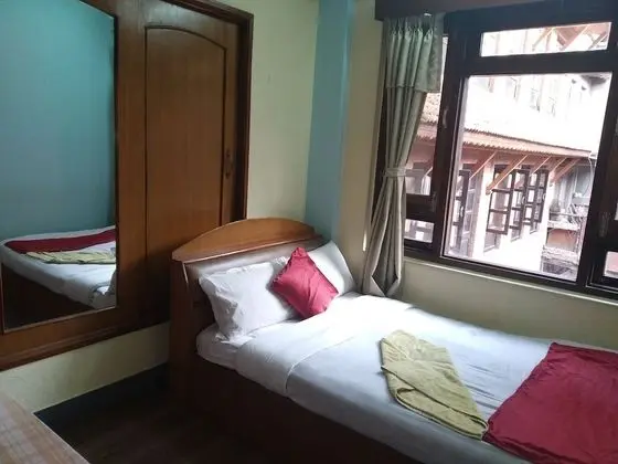 Standard Tek Kişilik Oda, 1 Yatak Odası, Avlu Manzaralı, Avlu