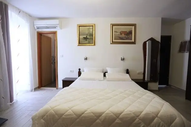 Deluxe Oda, 1 En Büyük (King) Boy Yatak, Şehir Manzaralı