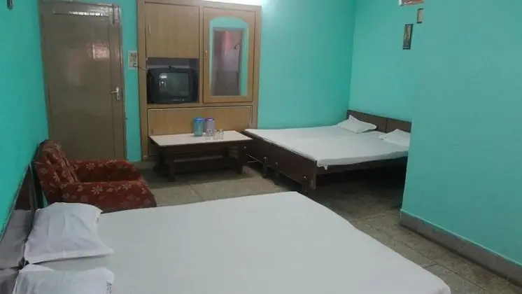 Tek Büyük Yataklı Oda