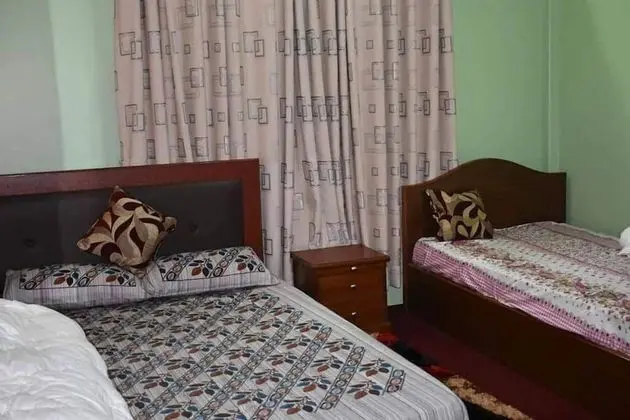 Tek Büyük veya İki Ayrı Yataklı Oda, 2 Tek Kişilik Yatak, Vadi Manzaralı
