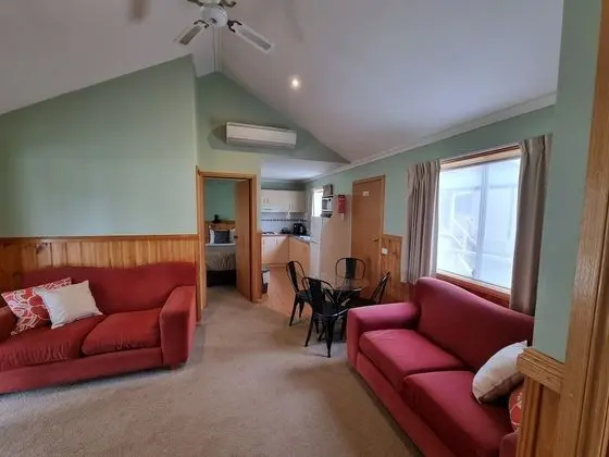 Kır Evi, 2 Yatak Odası, Jakuzi