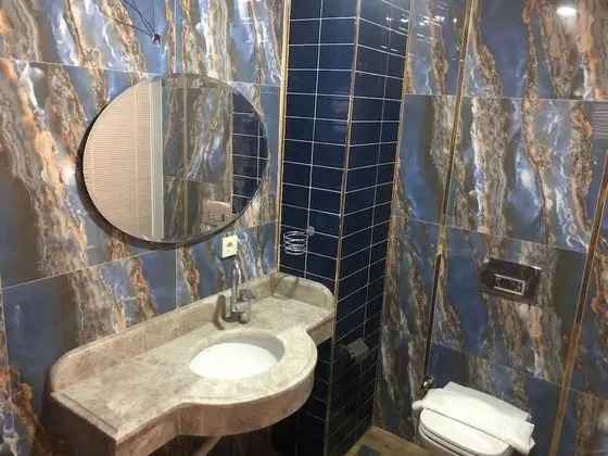 Standard Tek Büyük veya İki Ayrı Yataklı Oda