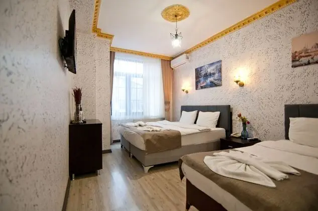 Standard Tek Büyük Yataklı Oda