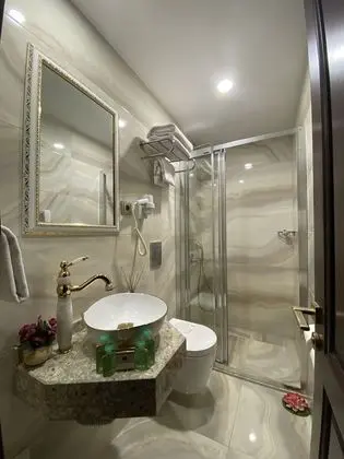Standard Tek Büyük Yataklı Oda (Extra Bed)
