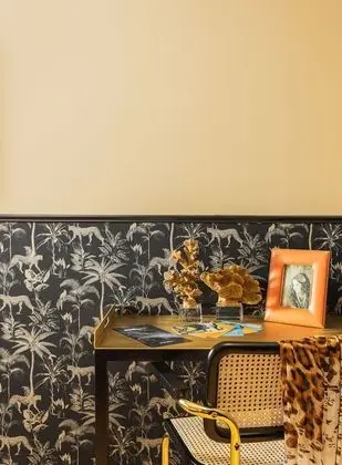 Solo room