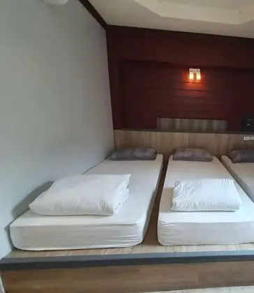 Deluxe Üç Kişilik Oda