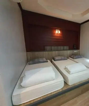 Deluxe Üç Kişilik Oda