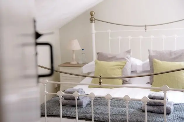 Deluxe Üç Kişilik Oda, Banyolu/Duşlu