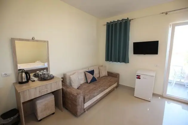 Dört Kişilik Oda, Balkon