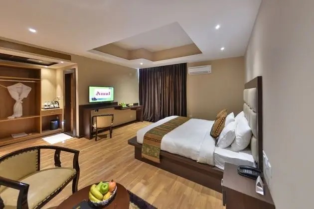 Deluxe Tek Büyük Yataklı Oda