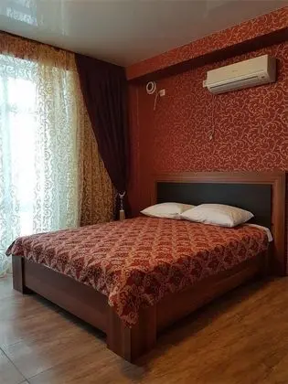 Tek Büyük Yataklı Oda (Large)