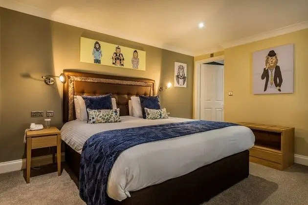 Superior Family Room