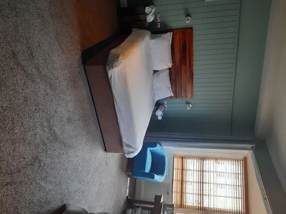 Family Oda (Room 2)
