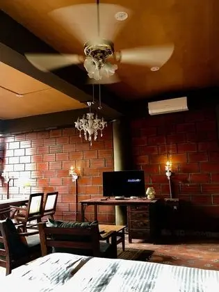 Comfort Tek Büyük Yataklı Oda