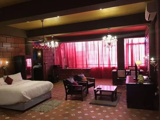 Comfort Tek Büyük Yataklı Oda