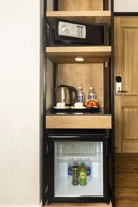 Deluxe Tek Büyük Yataklı Oda, 1 Büyük (Queen) Boy Yatak