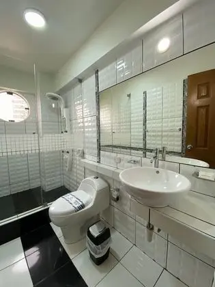 Superior Tek Büyük Yataklı Oda, 1 Büyük (Queen) Boy Yatak, Kısmi Deniz Manzaralı