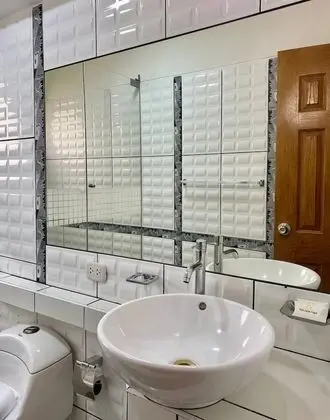 Superior Tek Büyük Yataklı Oda, 1 Büyük (Queen) Boy Yatak, Kısmi Deniz Manzaralı