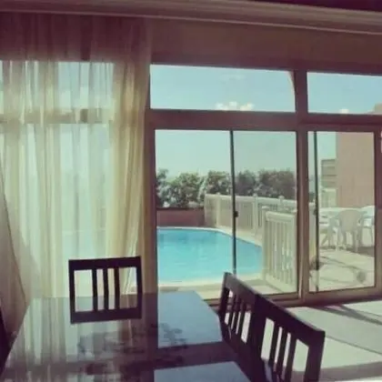 Chalet, 3 Bedrooms ( Rocky beach )