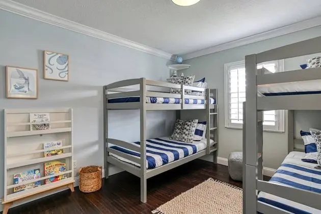 Ev (Golden Mile Beach Retreat)