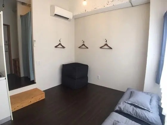 Üç Kişilik Oda (3-C)