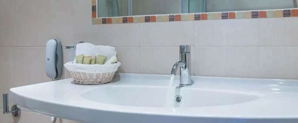 Superior Oda, Kısmi Deniz Manzaralı