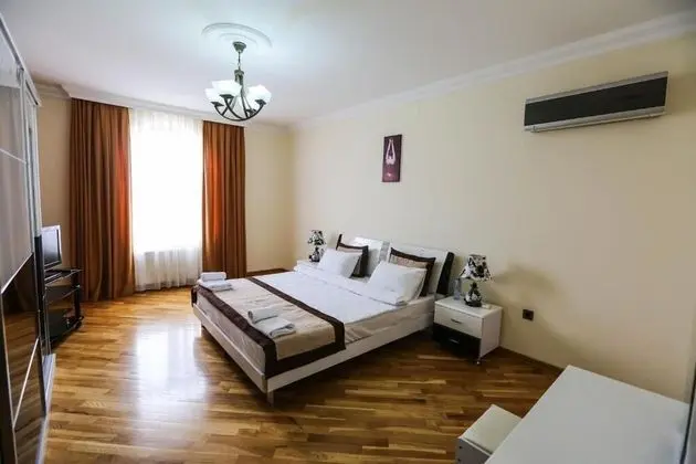 Standard Tek Büyük Yataklı Oda