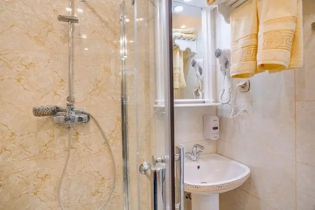 Luxury Tek Büyük Yataklı Oda, 1 Büyük (Queen) Boy Yatak