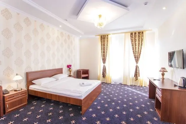 Comfort Tek Büyük Yataklı Oda