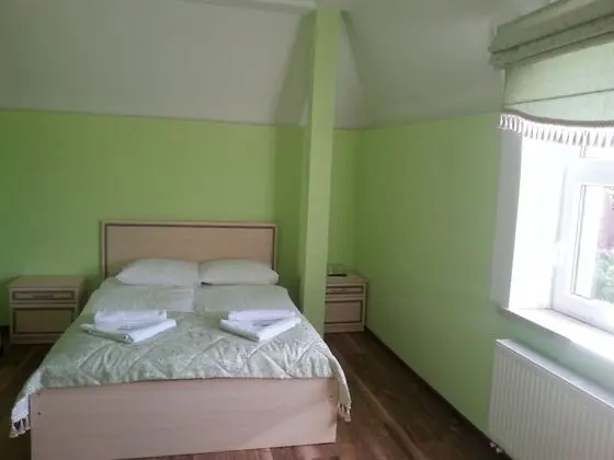 Standard Tek Büyük Yataklı Oda