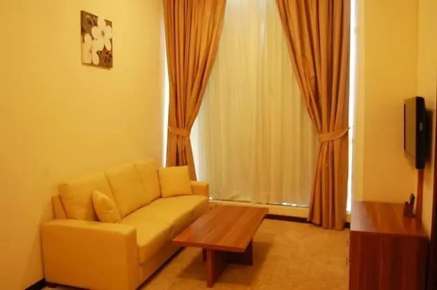 Queen Suite