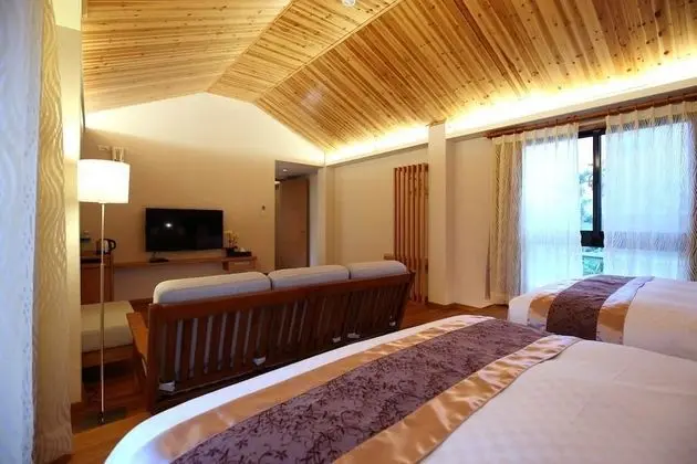 Dört Kişilik Oda, Dağ Manzaralı