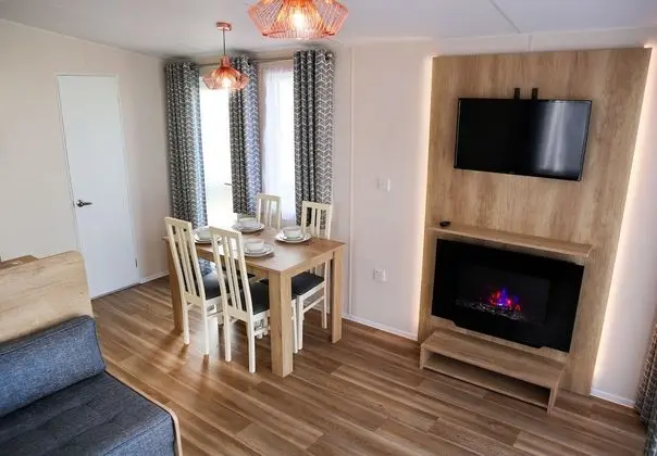 Deluxe Karavan