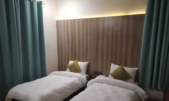 Superior Oda, Balkon, Şehir Manzaralı