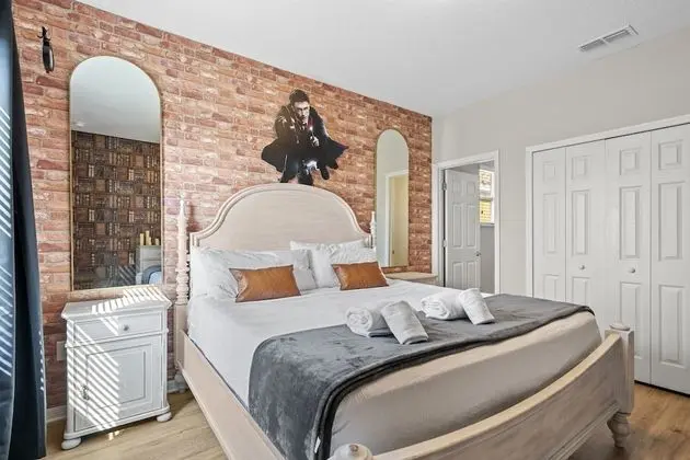 ACO PREMIUM – 8Bd with Private Pool and Spa (1904)