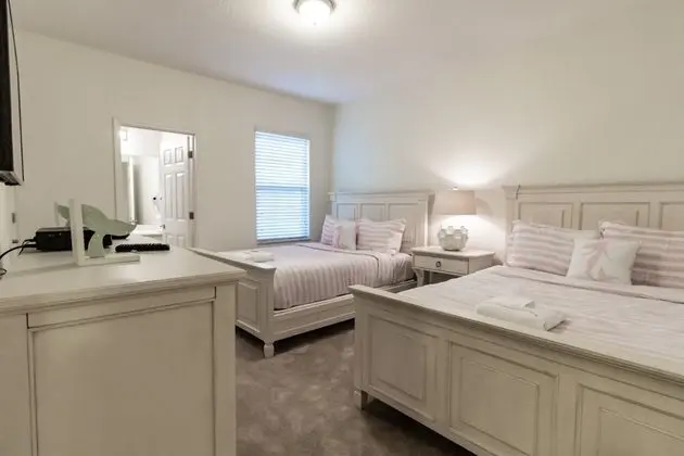 ACO PREMIUM – 8Bd with Private Pool and Spa (1904)